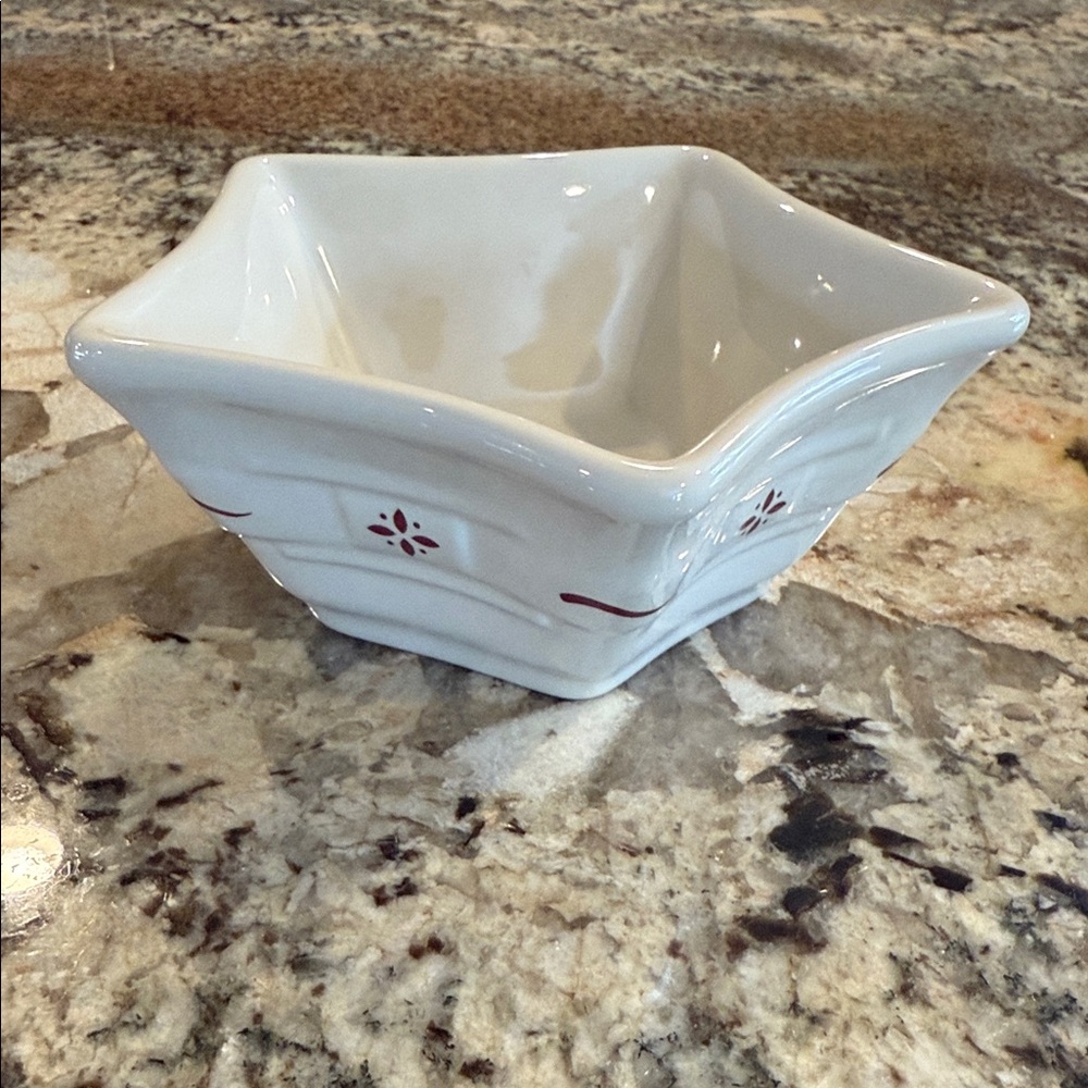 Longaberger Pottery Woven Traditions Star Shaped Dish in Traditional Red - Small - Picture 3 of 5